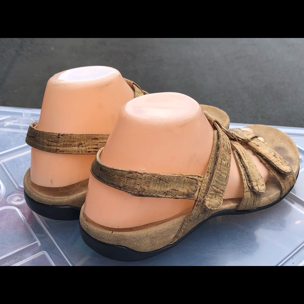 Vionic Loopamber Gold Cork Ankle Strap Sandals - image 6